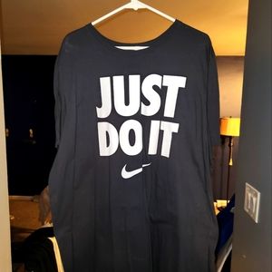 Mens Nike JUST DO IT shirt, size 2xl